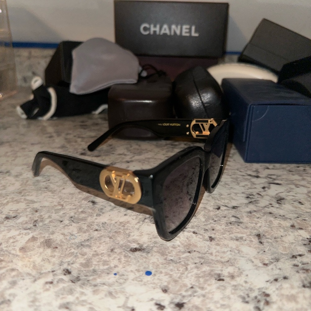 Louis Vuitton black large frame sunglasses